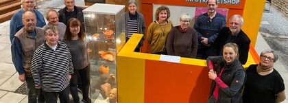 Die Ehrenamtlichen des Römermuseums, die an der Neugestaltung beteiligt waren. Foto: Römermuseum