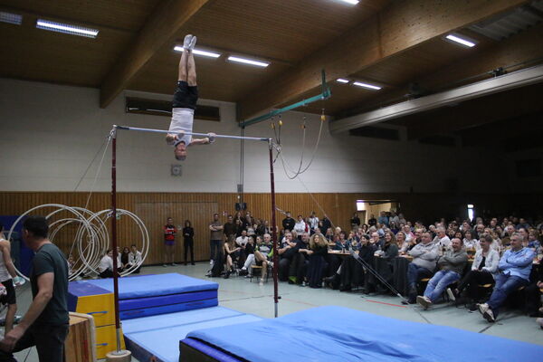 Selbst mit 66 Jahren ging es für Harry Seiter hoch hinaus. Foto: Zachmann 