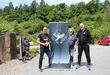 Auf das Open Air im Wilferdinger Steinbruch freuen sich Initiator Siegfried Guigas (von links), Bernd Dennig vom Steinbruch und Markus Bodemer vom Organisationsteam. Foto: Zachmann 